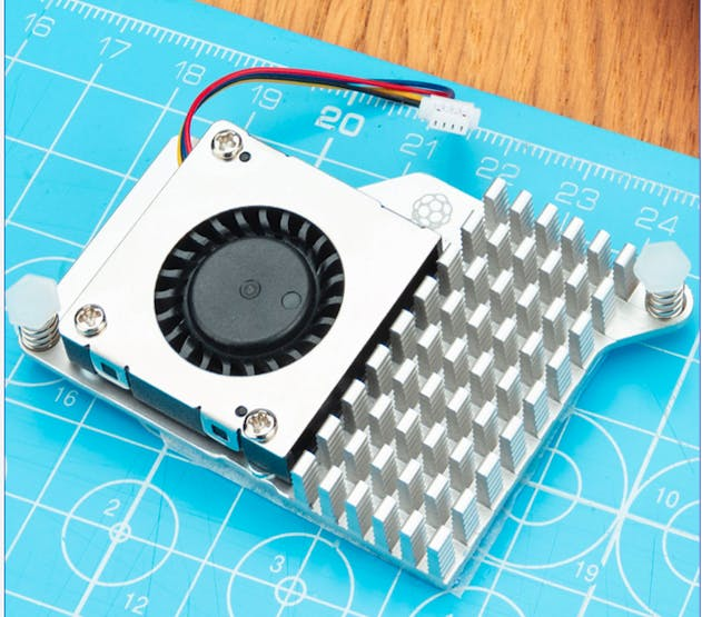Active Cooler на Raspberry Pi 5